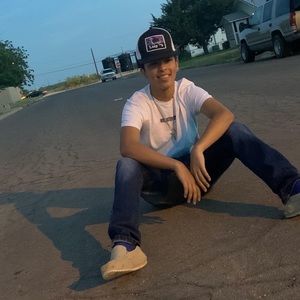 Meet your Posher, Erik